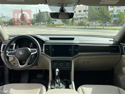 ڤۆڵکسواگن ئەتلەس